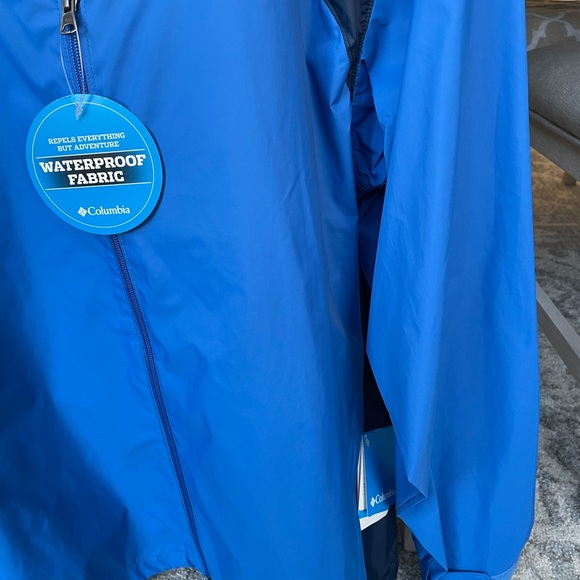 Columbia Large Rain Jacket/Shell - Picture 3 of 3
